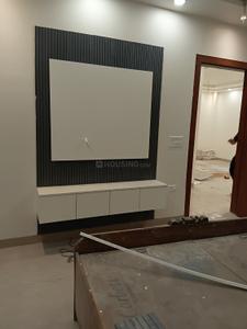 Bedroom Image of 2200 Sq.ft 3 BHK Builder Floor for rent in Sector 122 Noida for Rs. 45000