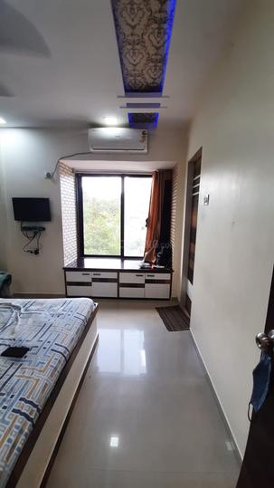 Purushottam Plaza Bedroom 1