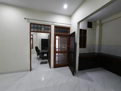 Image of 1500 Sq.ft 3 BHK Builder Floor for rent in Sultanpur Road, Lucknow for Rs. 13500