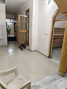 Kitchen Image of 1800 Sq.ft 3 BHK Builder Floor for rent in Indira Nagar Lucknow for Rs. 25000