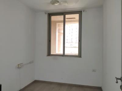 Bedroom Image of 2200 Sq.ft 4 BHK Apartment / Flat for sale in Lodha Sterling, Thane West Thane for Rs. 45000000