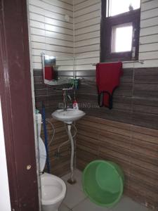 Bathroom Image of 690 Sq.ft 2 BHK Builder Floor for sale in Sector 73 Noida for Rs. 3000000