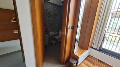 Balcony Image of 5769 Sq.ft 4 BHK Villa for sale in Thol Ahmedabad for Rs. 55100000