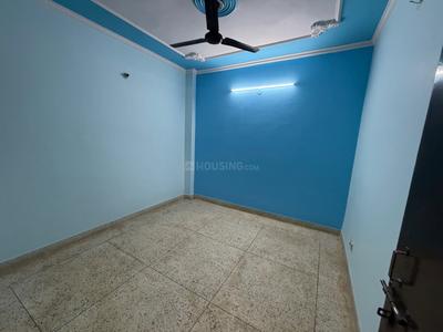 Bedroom Image of 520 Sq.ft 2 BHK Builder Floor for rent in Mayur Vihar Phase 1 New Delhi for Rs. 15500