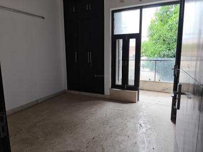 Bedroom Image of 1800 Sq.ft 3 BHK Builder Floor for sale in Paschim Vihar New Delhi for Rs. 30000000