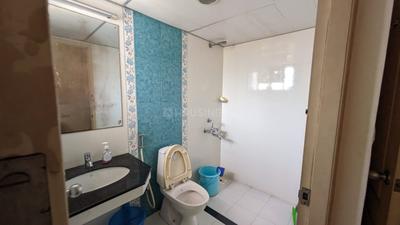 Bathroom Image of 1648 Sq.ft 3 BHK Apartment / Flat for sale in SFS Aqua Greens, Desom Aluva for Rs. 8500000