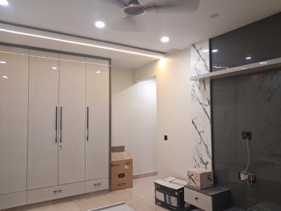 Bedroom Image of 1800 Sq.ft 3 BHK Builder Floor for sale in Paschim Vihar New Delhi for Rs. 40000000