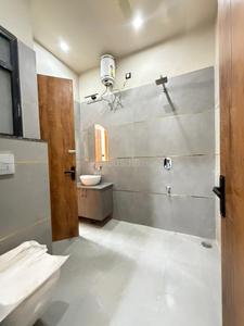 Bathroom Image of 2400 Sq.ft 4 BHK Independent House for sale in Vaishali Nagar Extension Jaipur for Rs. 16000000