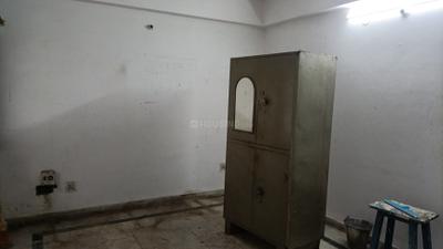 Bedroom Image of 1800 Sq.ft 3 BHK Apartment / Flat for rent in Butler Colony Lucknow for Rs. 35000