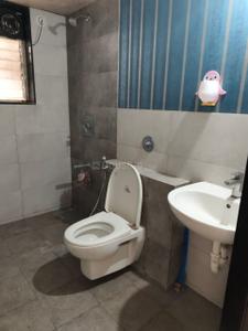 Bathroom Image of 1120 Sq.ft 2 BHK Apartment / Flat for rent in Vardhaman Moonstone, Tathawade Pune for Rs. 26000