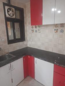 Kitchen Image of 450 Sq.ft 1 BHK Builder Floor for rent in Preet Vihar New Delhi for Rs. 12000