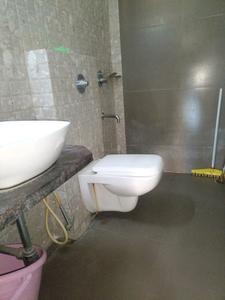 Common Bathroom Image of 1230 Sq.ft 2 BHK Apartment / Flat for rent in Hiranandani Crystal Court Co Operative Housing Society, Kharghar Navi Mumbai for Rs. 50000