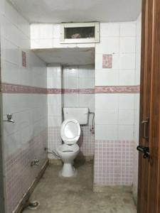 Common Bathroom Image of 500 Sq.ft 1 BHK Builder Floor for sale in Hari Nagar New Delhi for Rs. 4100000
