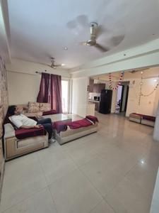 Hall Image of 1600 Sq.ft 3 BHK Apartment / Flat for rent in Sethi Max Royal, Sector 76 Noida for Rs. 40000