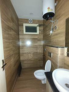 Bathroom Image of 1000 Sq.ft 2 BHK Builder Floor for sale in RWA Pragati Park Block H18 and L, Malviya Nagar New Delhi for Rs. 23900000