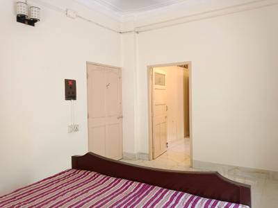 Bedroom Image of 600 Sq.ft 1 BHK Builder Floor for rent in Tollygunge Kolkata for Rs. 17000