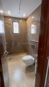 Bathroom Image of 1450 Sq.ft 3 BHK Builder Floor for rent in Rajouri Garden New Delhi for Rs. 53000