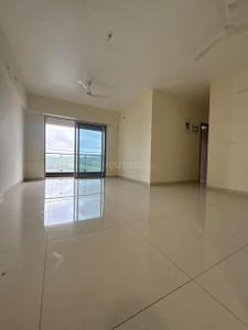Living Room Image of 1050 Sq.ft 2 BHK Apartment / Flat for sale in Shapoorji Pallonji Epsilon Astron Tower, Kandivali East Mumbai for Rs. 26300000