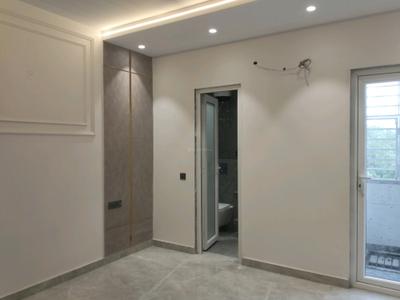 Bedroom Image of 1800 Sq.ft 3 BHK Builder Floor for sale in Vikaspuri New Delhi for Rs. 35000000