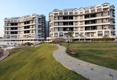 Image of 2250 Sq.ft 3.5 BHK Apartment / Flat for sale in Gera Greens Ville Sky Villas, Kharadi, Pune for Rs. 28500000