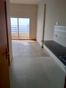 Balcony Image of 435 Sq.ft 1 BHK Apartment / Flat for rent in Paramount Golfforeste Oak &amp; Pine, Surajpur Greater Noida for Rs. 11500