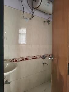 Common Bathroom Image of 1400 Sq.ft 3 BHK Apartment / Flat for sale in Pashan Pune for Rs. 24000000