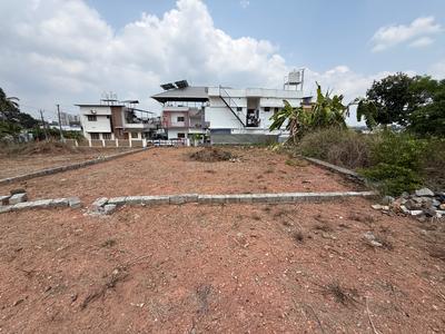 Image of 1600 Sq.ft Residential Plot / Land for sale in Kakkanad, Kochi for Rs. 1249000