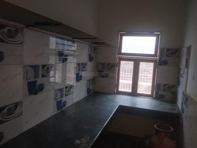 Kitchen Image of 400 Sq.ft 2 BHK Apartment / Flat for rent in Awadh Nagar Mainpuri for Rs. 4500