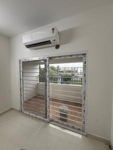 Bedroom Image of 1350 Sq.ft 3 BHK Apartment / Flat for rent in Alandur Chennai for Rs. 42500