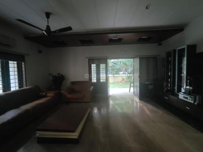 Hall Image of 5285 Sq.ft 5 BHK Villa for sale in Bodakdev Ahmedabad for Rs. 135000000