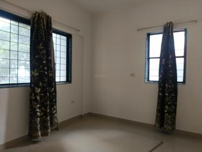 Bedroom Image of 1000 Sq.ft 2 BHK Apartment / Flat for rent in Magarpatta Iris, Magarpatta City Pune for Rs. 48000