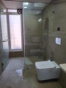 Bathroom Image of 1615 Sq.ft 3 BHK Apartment / Flat for sale in Khar West Mumbai for Rs. 82500000
