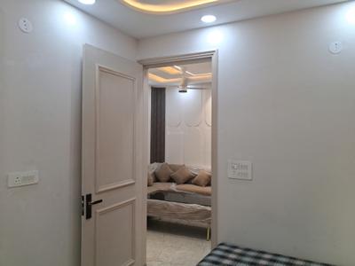 Bedroom Image of 600 Sq.ft 2 BHK Builder Floor for sale in Dwarka Mor New Delhi for Rs. 4000000