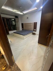 Bedroom Image of 2925 Sq.ft 4 BHK Builder Floor for rent in Model Town New Delhi for Rs. 100000