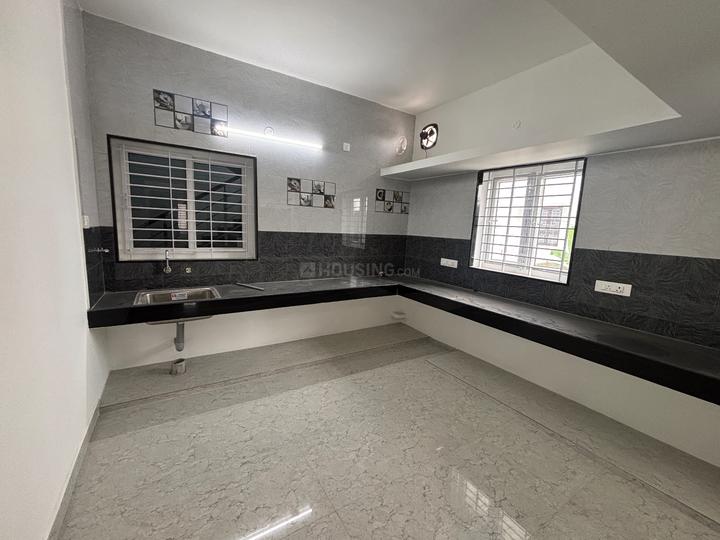 Moorthy Apartments Kitchen 1