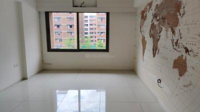 Bedroom Image of 3350 Sq.ft 4 BHK Apartment / Flat for rent in Shilp Shaligram, Vastrapur Ahmedabad for Rs. 73000