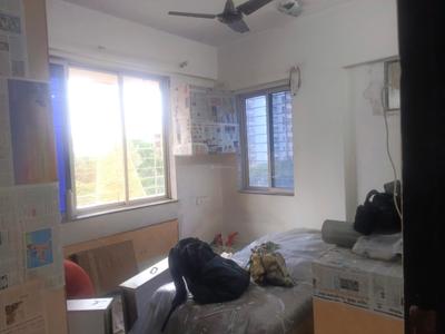 Bedroom Image of 980 Sq.ft 3 BHK Apartment / Flat for rent in Evershine Millennium Paradise, Kandivali East Mumbai for Rs. 69000