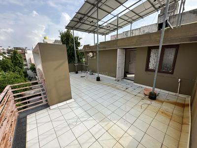 Balcony Image of 2070 Sq.ft 4 BHK Independent House for sale in Ambawadi Ahmedabad for Rs. 40000000