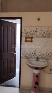 Bathroom Image of 1000 Sq.ft 2 BHK Builder Floor for rent in Treasure Fantasy, Rau Indore for Rs. 13000