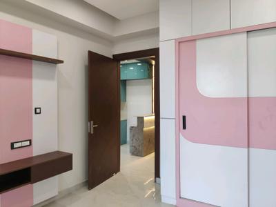 Bedroom Image of 1600 Sq.ft 3 BHK Apartment / Flat for sale in Lal Kuan Ghaziabad for Rs. 7065000