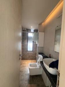 Image of 1500 Sq.ft 3 BHK Apartment / Flat for sale in Rustomjee Seasons, Bandra East, Mumbai for Rs. 70000000