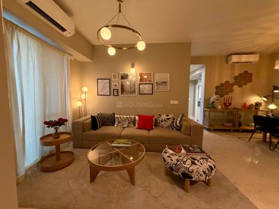 Living Room Image of 2350 Sq.ft 3.5 BHK Apartment / Flat for rent in DLF One Midtown, Karampura New Delhi for Rs. 90000