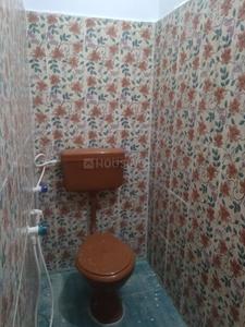 Bathroom Image of 1250 Sq.ft 2 BHK Independent House for rent in Viraganoor Madurai for Rs. 12000