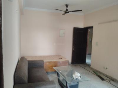 Living Room Image of 900 Sq.ft 2 BHK Apartment / Flat for rent in  Eastend Apartments, Indirapuram Ghaziabad for Rs. 26000