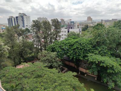 Image of 650 Sq.ft 1 BHK Apartment / Flat for rent in Magarpatta Heliconia, Hadapsar, Pune for Rs. 24000