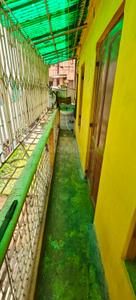 Balcony Image of 1100 Sq.ft 2 BHK Builder Floor for rent in Kalighat Kolkata for Rs. 30000