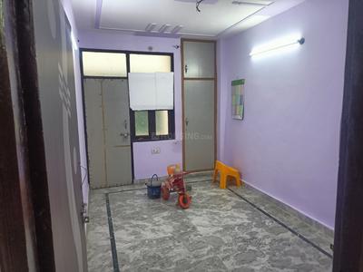 Bedroom Image of 700 Sq.ft 2 BHK Builder Floor for rent in Uttam Nagar New Delhi for Rs. 10000