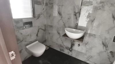 Image of 650 Sq.ft 2 BHK Apartment / Flat for sale in SPRING MEADOWS, Malad East, Mumbai for Rs. 17500000