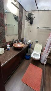Image of 1600 Sq.ft 3 BHK Apartment / Flat for rent in Co Simla House, Malabar Hill, Mumbai for Rs. 225000