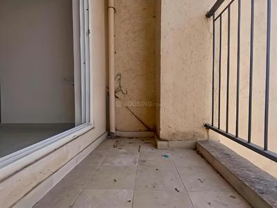 Balcony Image of 950 Sq.ft 2 BHK Apartment / Flat for rent in Rustomjee Urbania, Thane West Thane for Rs. 38000